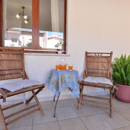 Izzhome Blue Sea Pula Exterior foto